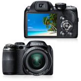 Câmera FujiFilm FinePix S4500 Preta com LCD 3.0”, 14MP,